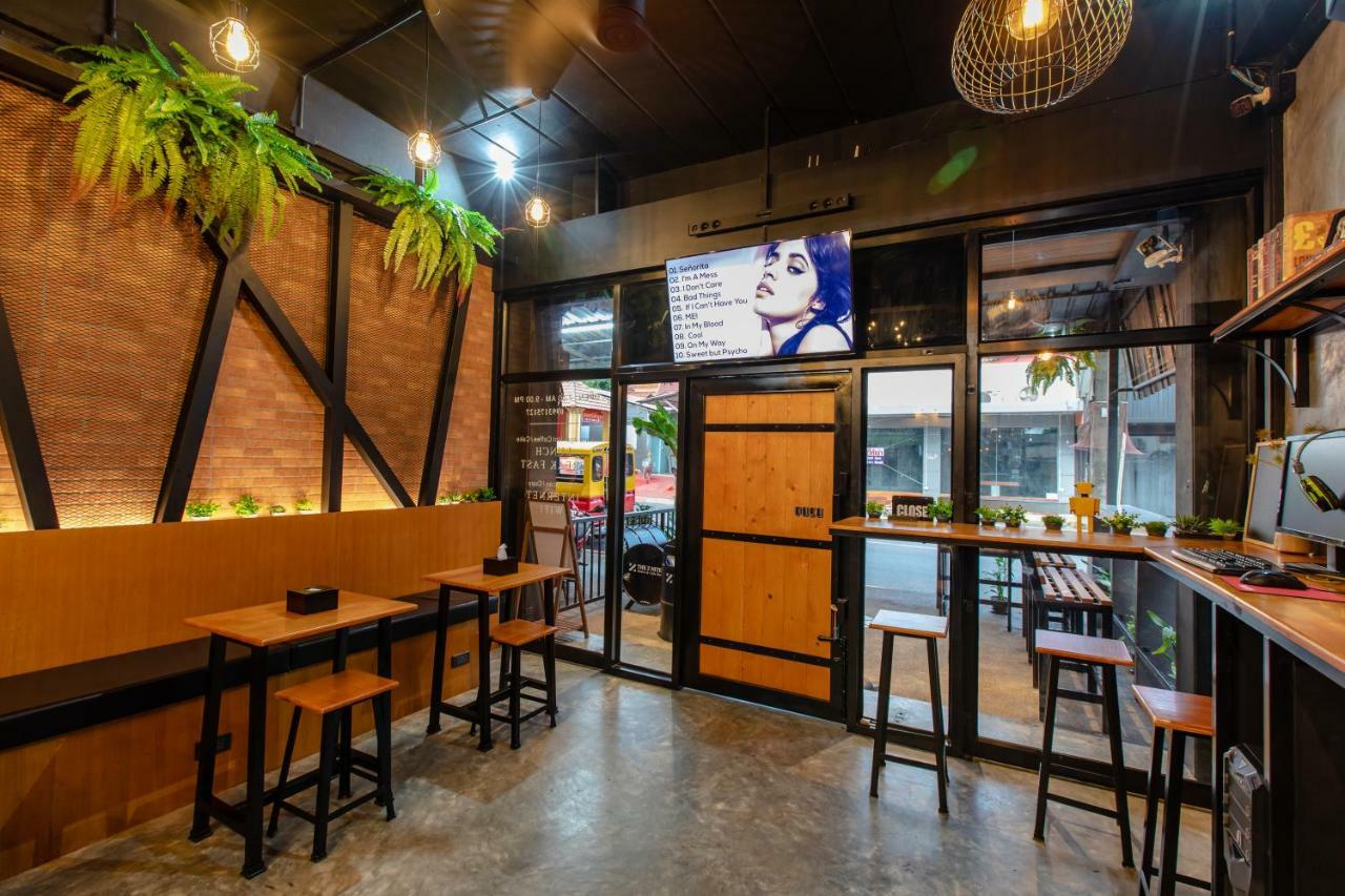 The Z Nite Hostel Phuket Exterior photo